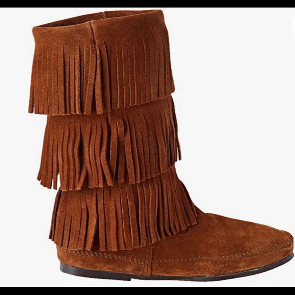 NWOT- Brand new Minnetonka 3-layer fringe boots in brown - worn once inside
